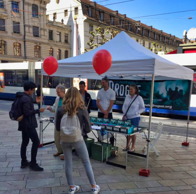 Le public se pose des questions au sujet des drogues